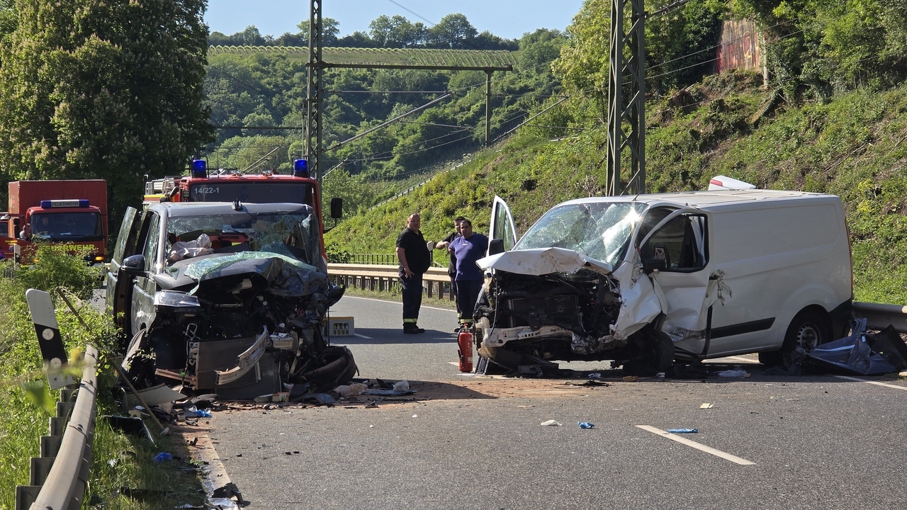 Between Igel and Wasserbilligerbrück: Man and child killed in crash near Luxembourg-Germany border Between Igel and Wasserbilligerbrück: Man and child killed in crash near Luxembourg-Germany border