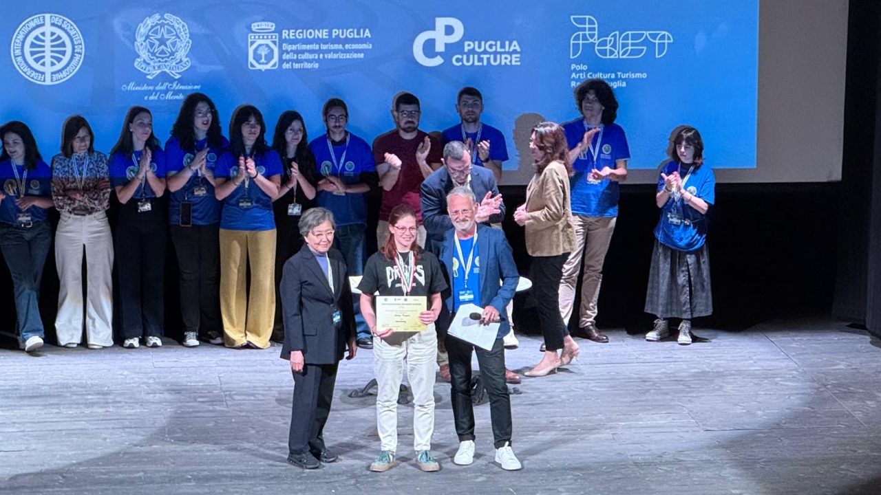 International Philosophy Olympiad: Luxembourg students win bronze and silver International Philosophy Olympiad: Luxembourg students win bronze and silver